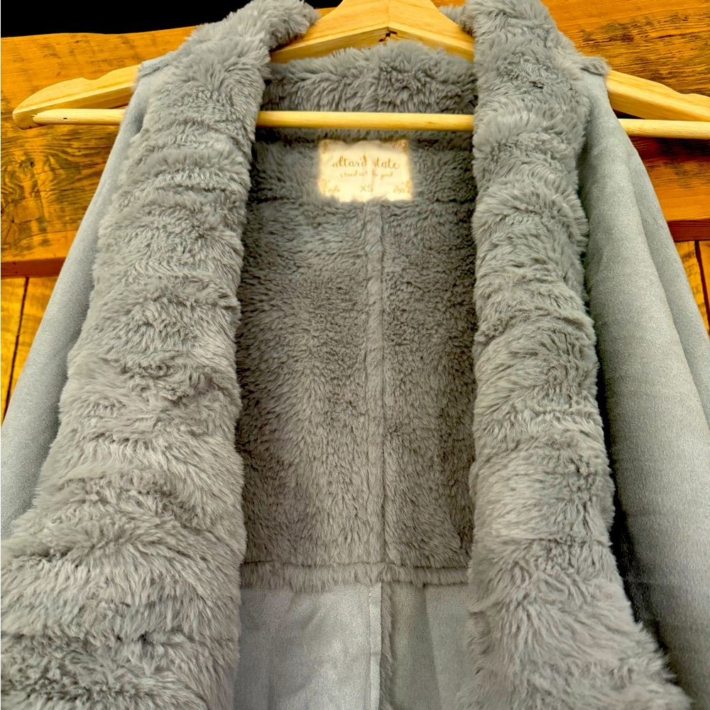 Altar’d State Faux Suede & Fur Vest EUC